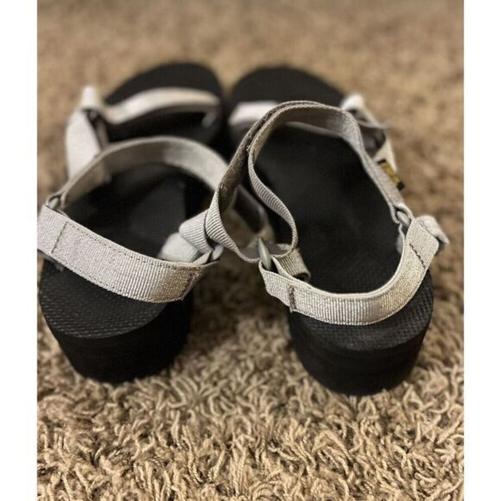 Metallic Silver Te A Flatform Platform Sandals Sz… - image 3